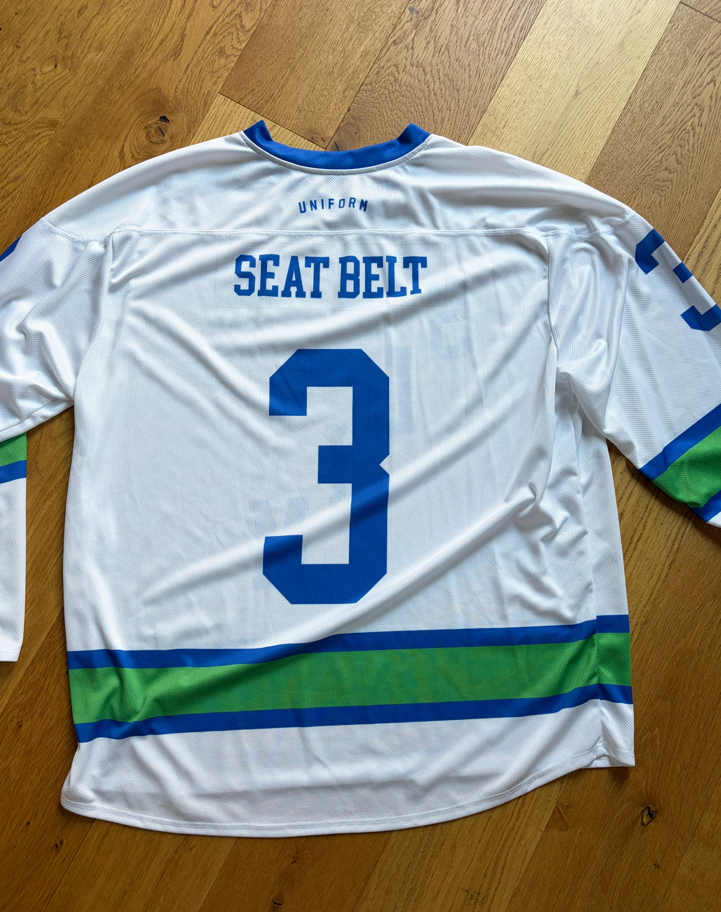 Slim Hockey Jersey Like New | XL